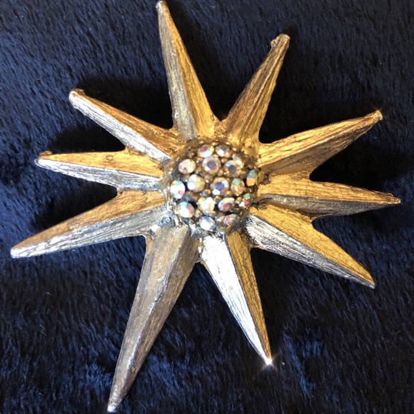 Vintage Jewelry - ✨VTG Gold And AB starburst brooch pin. 50’s atomic